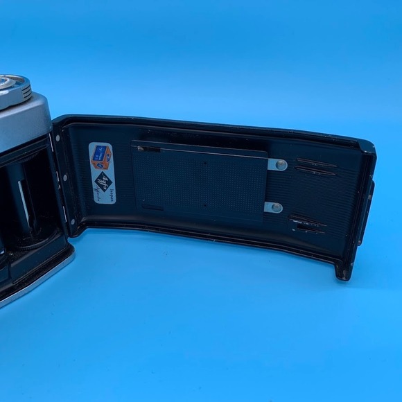 Agfa Ambi Silette 35mm‎ Film Rangefinder Camera w/ Color-Solinar 50mm F2.8 Lens - Picture 8 of 11